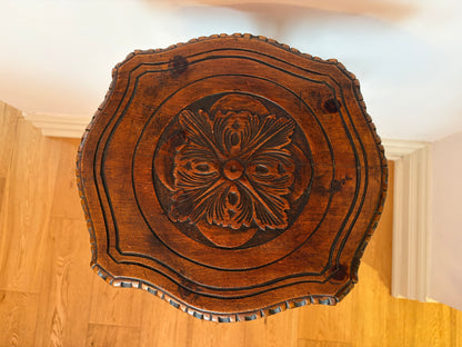 Antique Italian Walnut Pedestal Table With Carved Putti, 19th Century