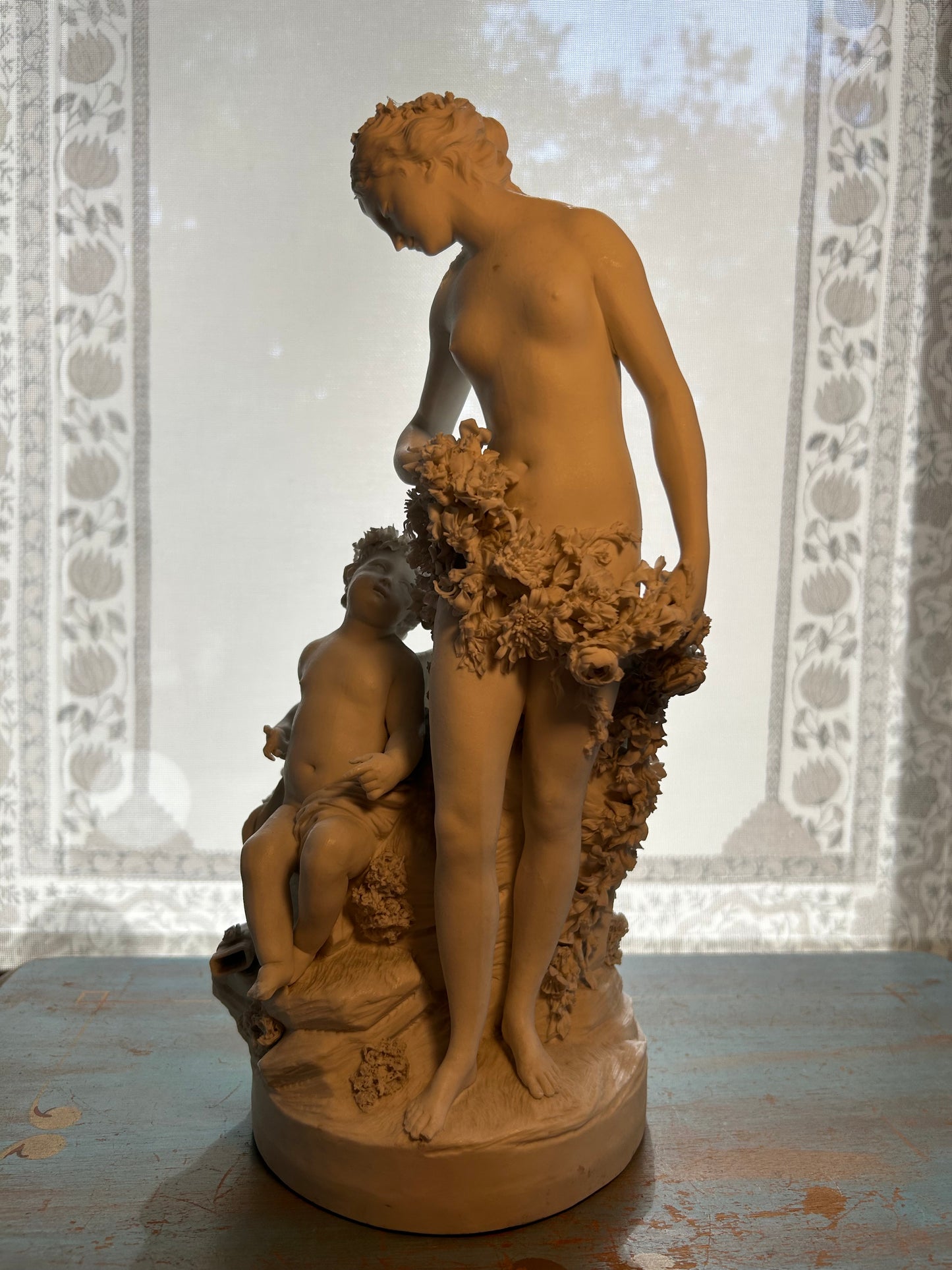 French Bisque Porcelain Group of Venus and Cupid, Mid 19th Century