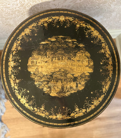 19th Century Chinoiserie Lacquer Pedestal Table