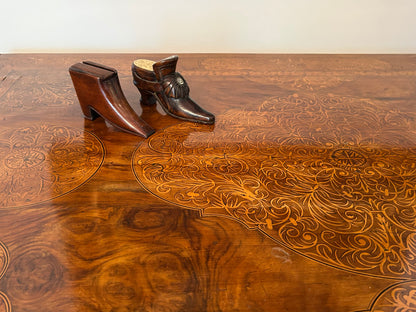 Two Dutch late 18th Century snuff boxes